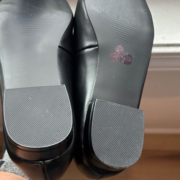 Nautica Women's Black Leather Loafers 7.5 - Picture 4 of 6